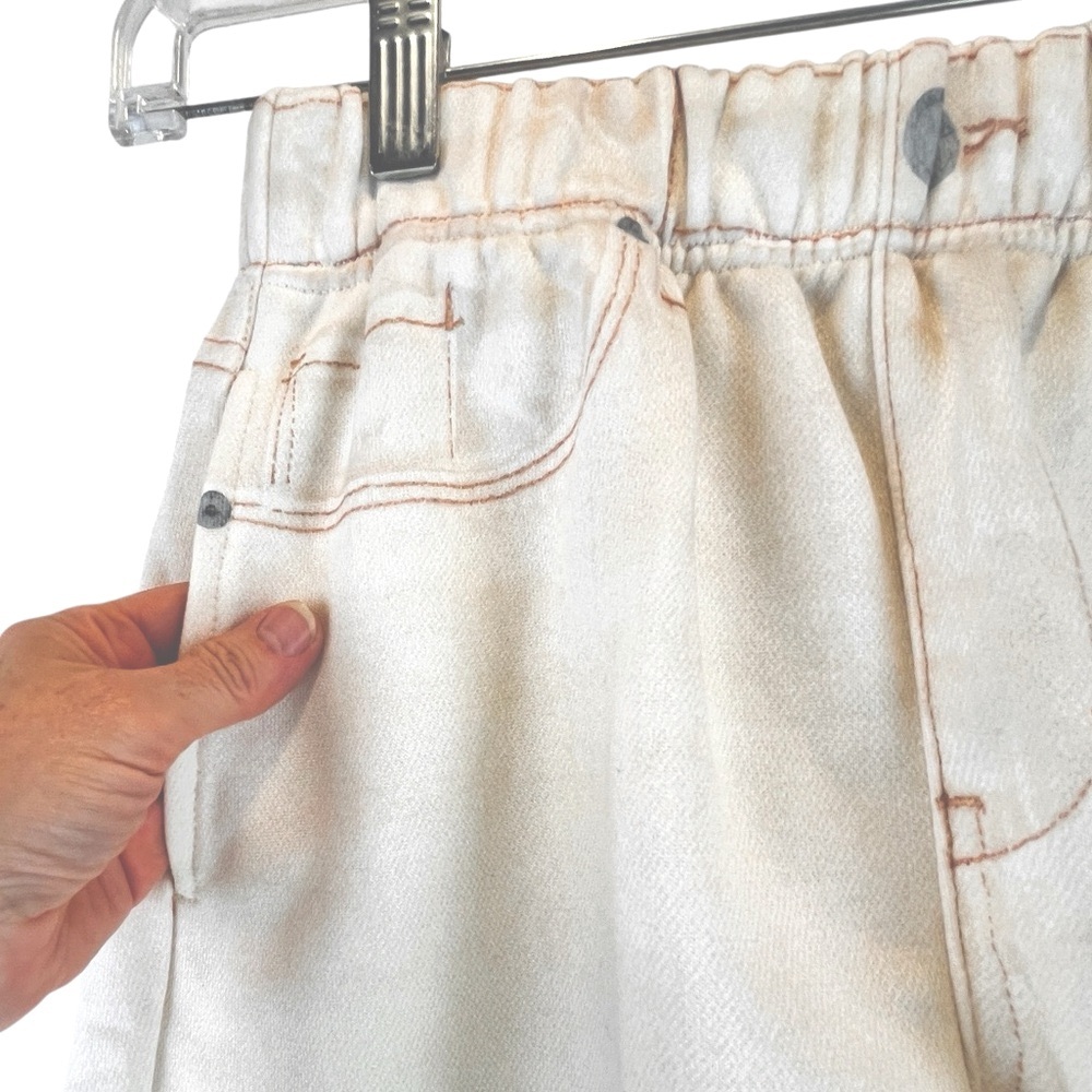 NWOT Blank NYC Printed Faux Denim French Terry Shorts Real Pockets Pull-on XS - Picture 5 of 8